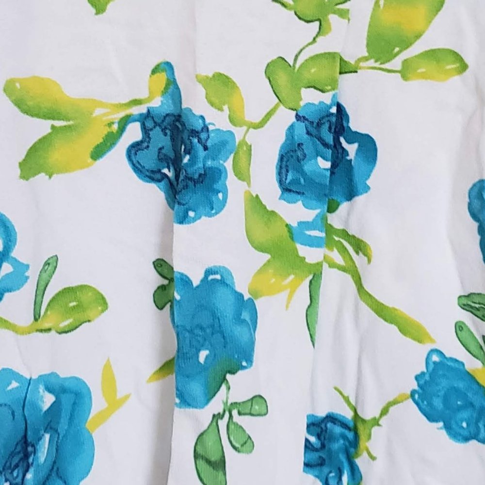 Flower Print Top - Picture 3 of 4